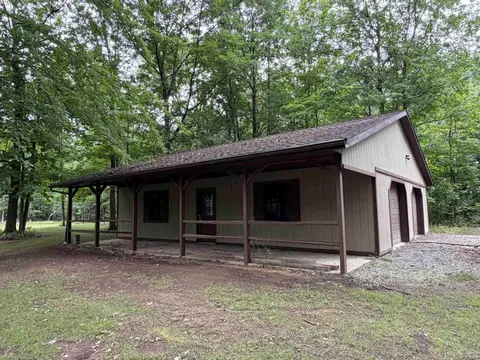 2220 S Dehmel Road, Frankenmuth MI 48734 photo 3