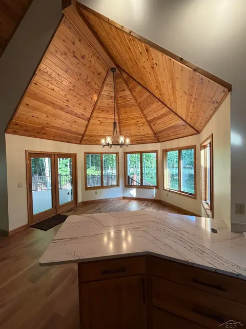 2220 S Dehmel Road, Frankenmuth MI 48734 photo 5
