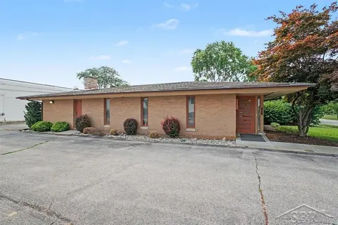 711 Bayliss Street, Midland MI 48640 photo 2
