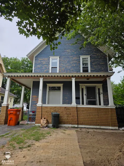 633 N Water Street, Owosso MI 48867 photo 2