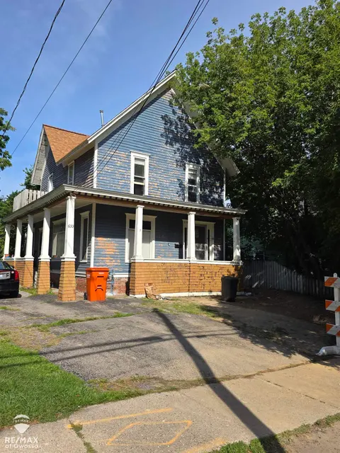 633 N Water Street, Owosso MI 48867 photo 3