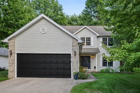2514 Greenwich Cir Street, Midland MI 48642 photo 2