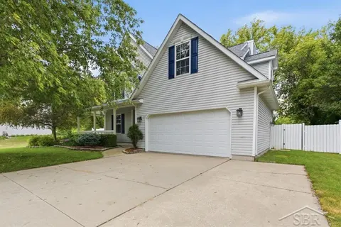 11382 August Lane, Freeland MI 48623 photo 3