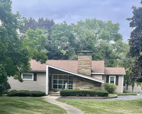 1202 W Oliver Street, Owosso MI 48867 home for sale