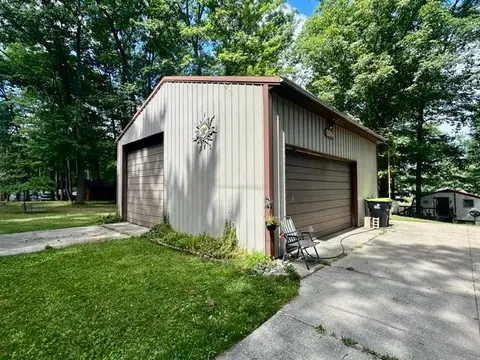 5069 Ruby Drive, Gladwin MI 48624 photo 3