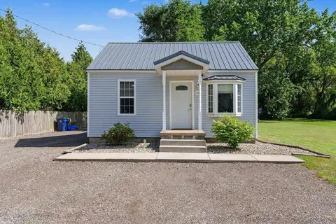 3560 Mckinley Street, Saginaw MI 48604 home for sale