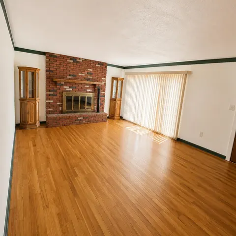606 Lasalle Street, Bay City MI 48706 photo 2