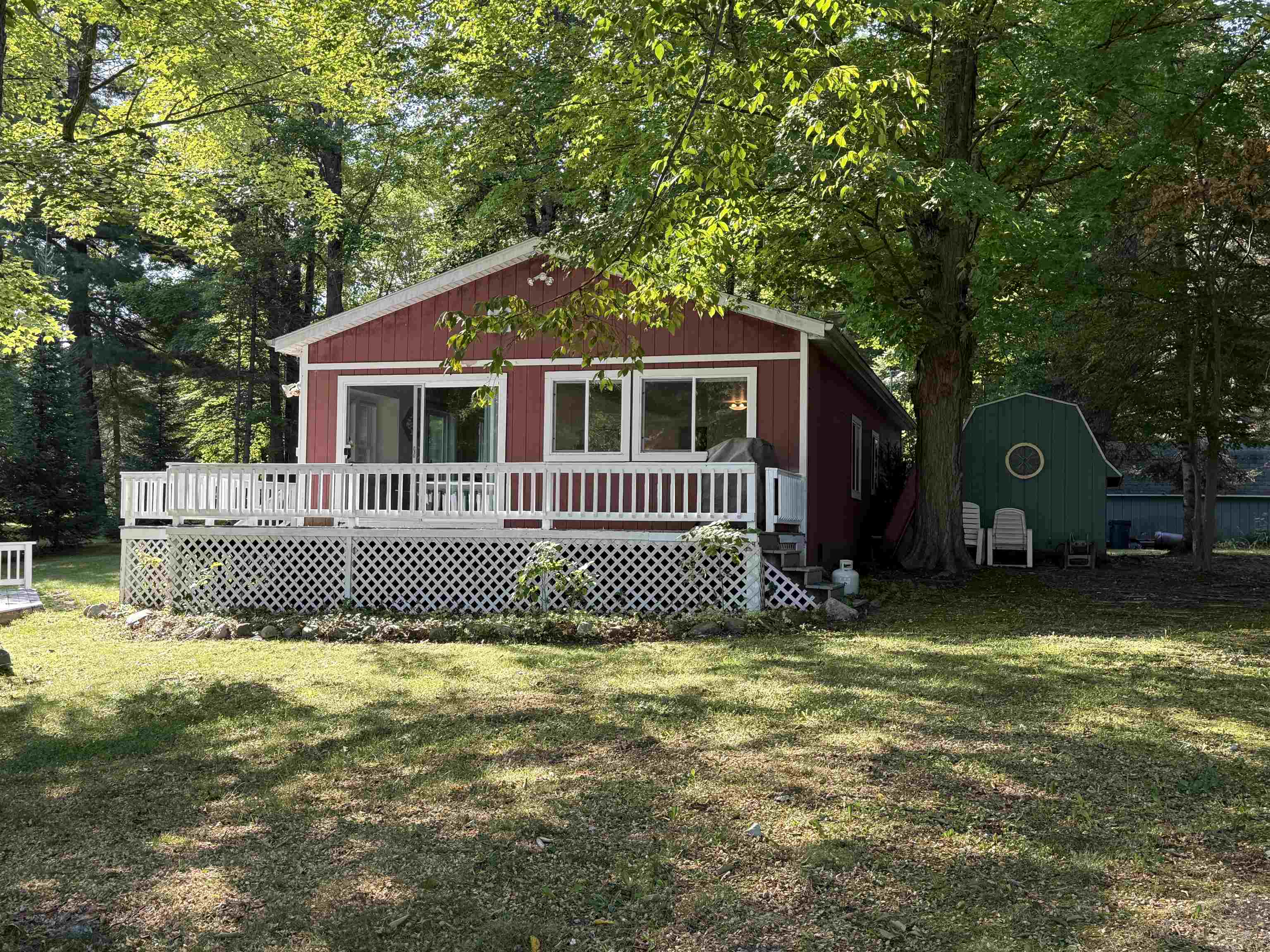 1473 Hillis Drive, Alger MI 48610 photo 1