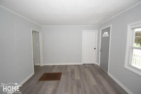 834 Broadway Avenue, Owosso MI 48867 photo 3