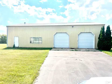 1434 S Vernon Road, Corunna MI 48817 photo 3