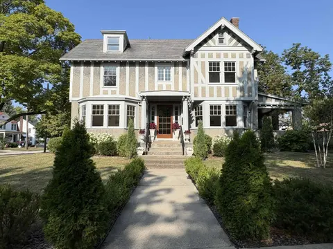 701 N Johnson Street, Bay City MI 48708 photo 5