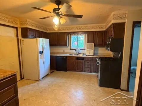 5409 Tyler Street, Midland MI 48642 photo 3