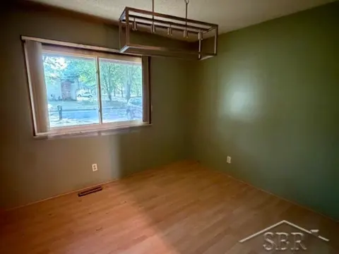 5409 Tyler Street, Midland MI 48642 photo 5