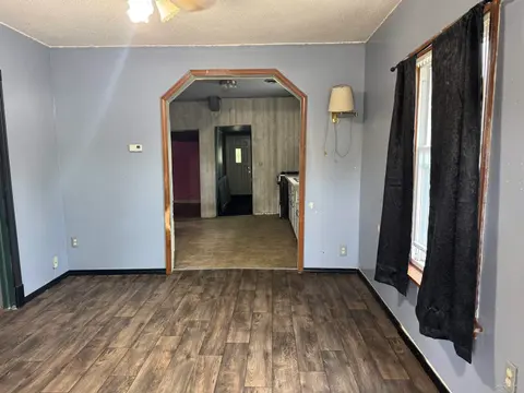 2012 Marsac Street, Bay City MI 48708 photo 3