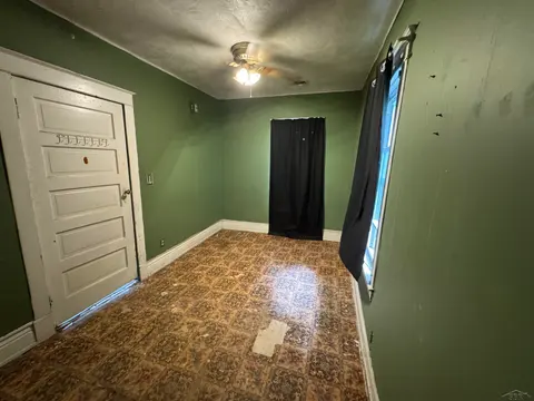 2012 Marsac Street, Bay City MI 48708 photo 5