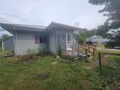 5180 Center Street Street, Fairgrove MI 48733 home for sale