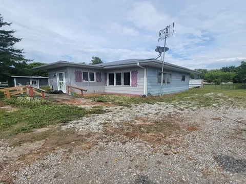 5180 Center Street Street, Fairgrove MI 48733 photo 3