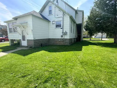 225 Ingraham Street, Bay City MI 48708 photo 3