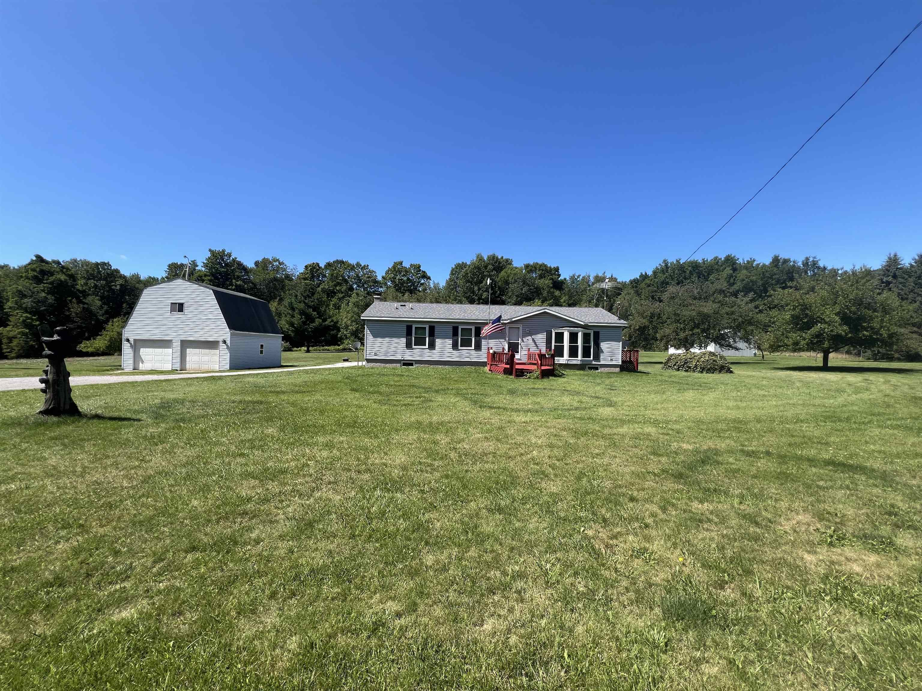 5419 N Rodgers Avenue, Harrison MI 48625 photo 1