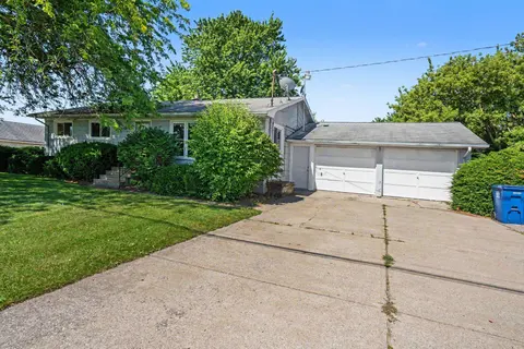 7285 Bay Road, Saginaw MI 48640 photo 3