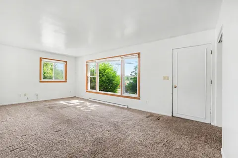 7285 Bay Road, Saginaw MI 48640 photo 4