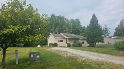 5453 Darby Way, Gladwin MI 48624 home for sale