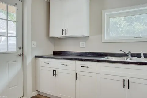 1003 Ryan Street, Owosso MI 48867-1616 photo 4