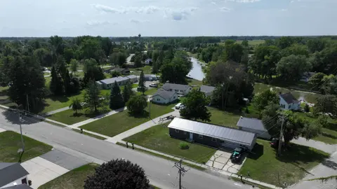 514 S Main Street, Au Gres MI 48703 photo 2
