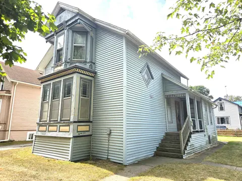 1113 N Johnson Street, Bay City MI 48708 photo 2