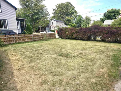1113 N Johnson Street, Bay City MI 48708 photo 4