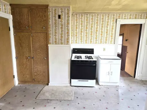 1113 N Johnson Street, Bay City MI 48708 photo 5
