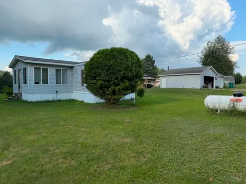 4001 E Long Lake Road, Harrison MI 48625 photo 3