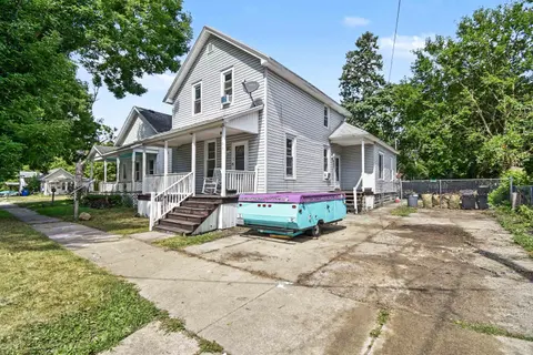 503 E Clara Street, Bay City MI 48706 photo 2