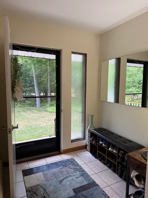 3952 E Kens Lane, Midland MI 48642 photo 4