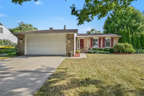 1499 Lesperance Court, Essexville MI 48732 home for sale