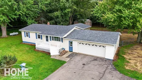 2711 E Hibbard Road, Corunna MI 48817 photo 2
