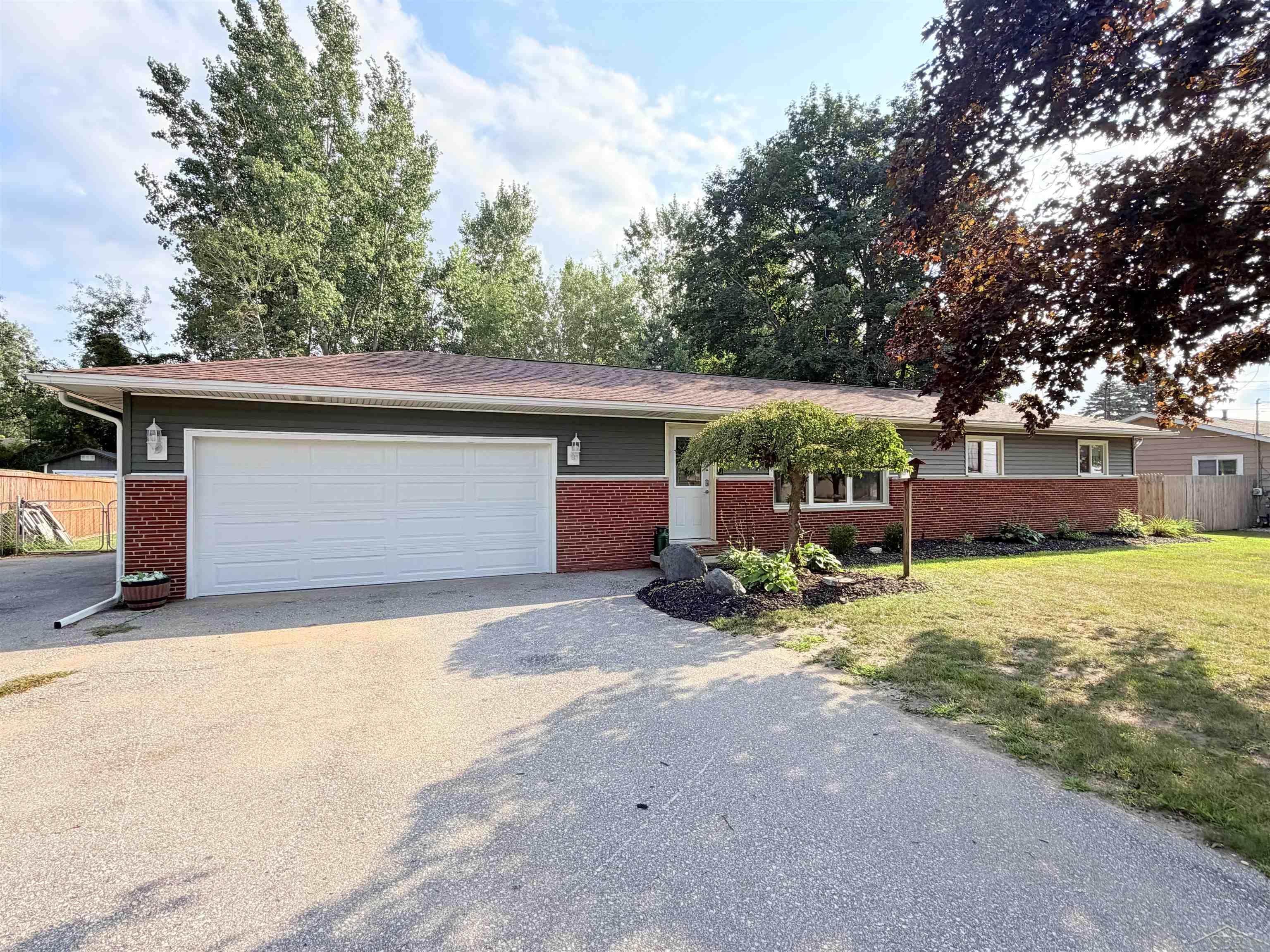 9949 Kessler Drive, Saginaw MI 48609 photo 1