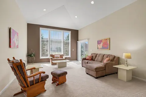 18 Sanctuary Way, Freeland MI 48623 photo 3