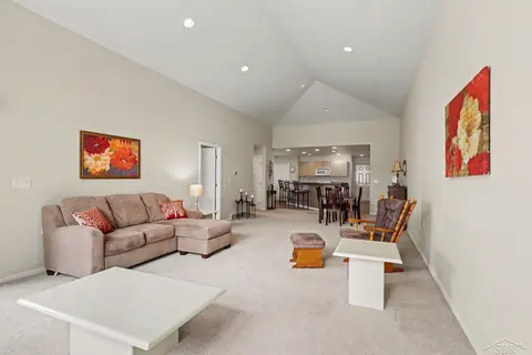 18 Sanctuary Way, Freeland MI 48623 photo 4