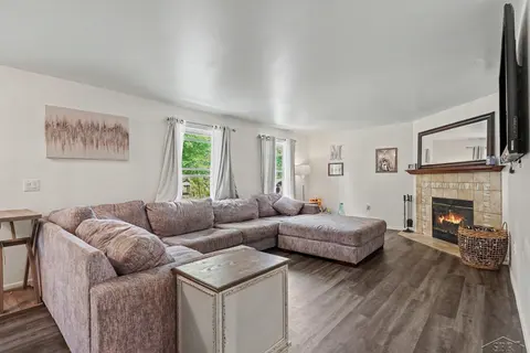 1632 E Miller Road, Midland MI 48640 photo 5