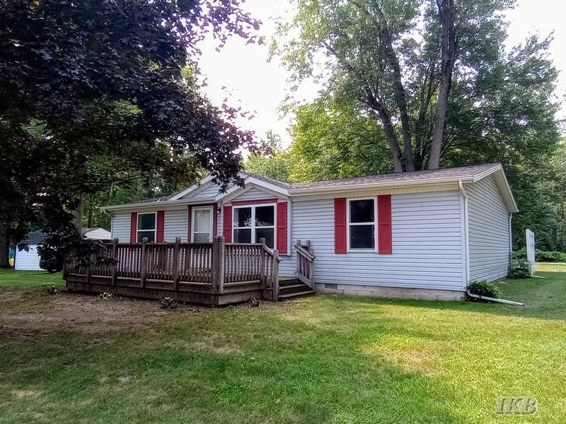 700 Hayes Road, Beaverton MI 48624 photo 1