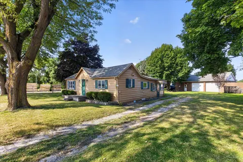 727 N Beck Street, Sebewaing MI 48759 photo 5