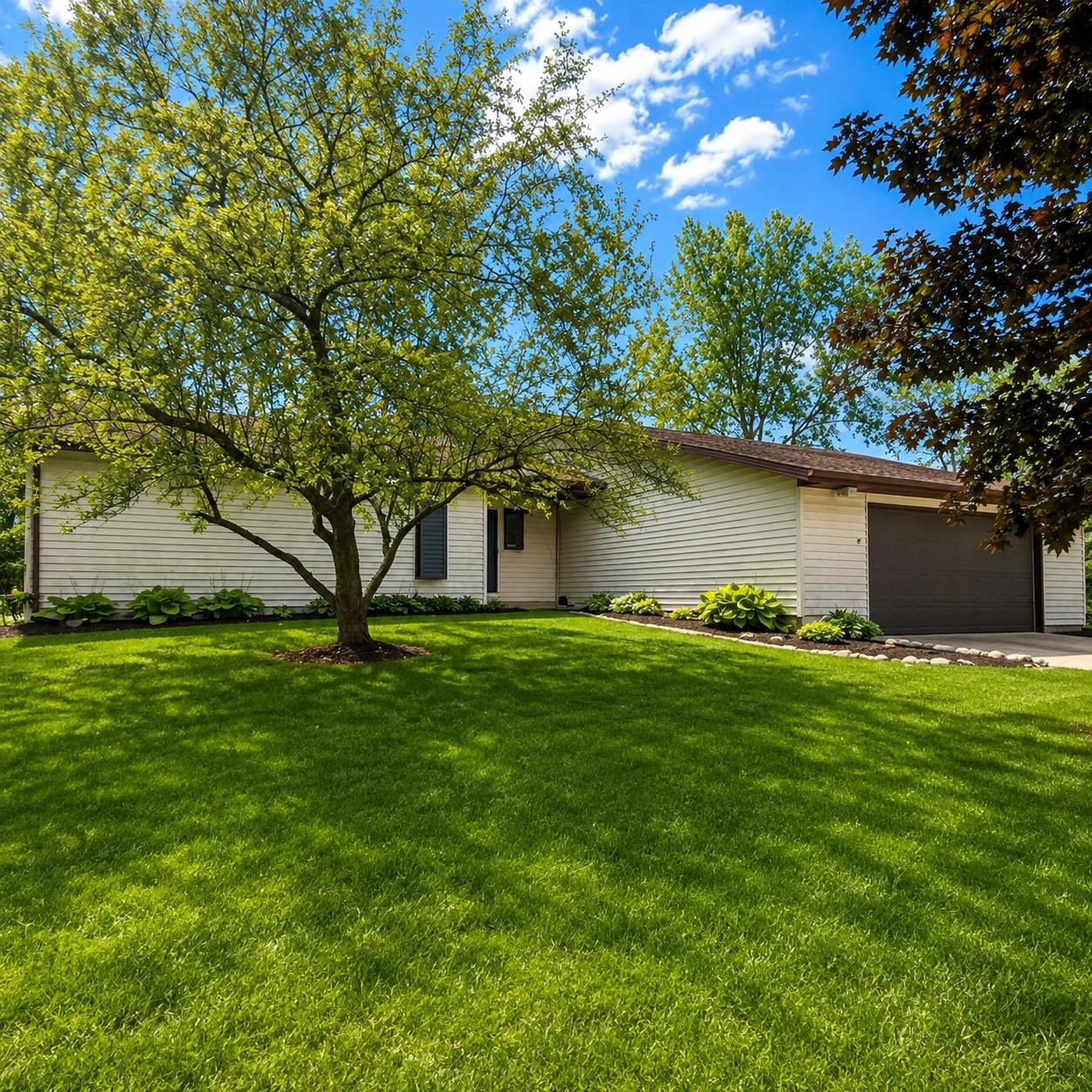 1140 S Fraser Road, Kawkawlin MI 48631 photo 1
