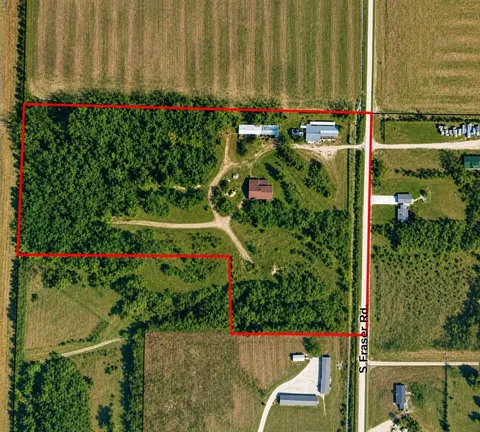1140 S Fraser Road, Kawkawlin MI 48631 photo 2
