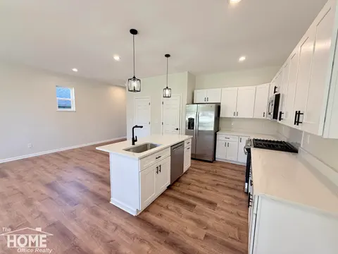 1046 S Pearce Street, Owosso MI 48867 photo 5