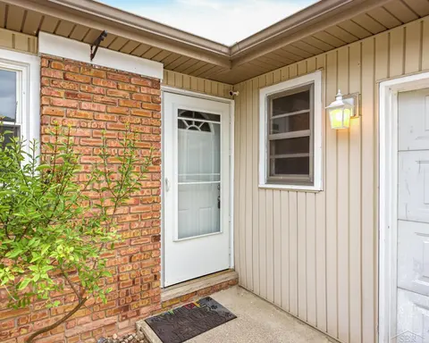 2904 Clayburn Road, Saginaw MI 48603 photo 5