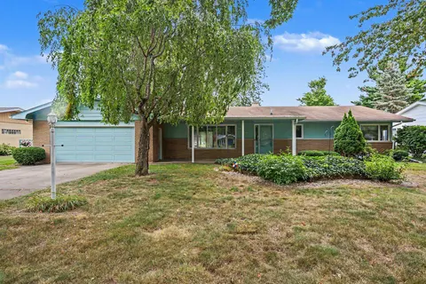 4677 Bloomfield Drive, Bay City MI 48706 home for sale