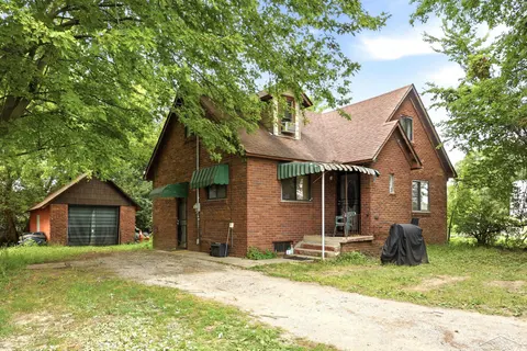 3734 Sheridan Road, Saginaw MI 48601 photo 3