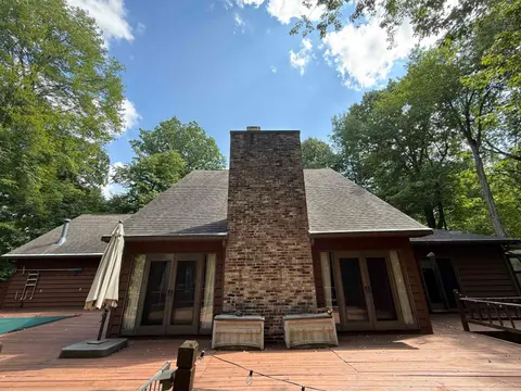 1825 N Miller Road, Saginaw MI 48609 photo 5