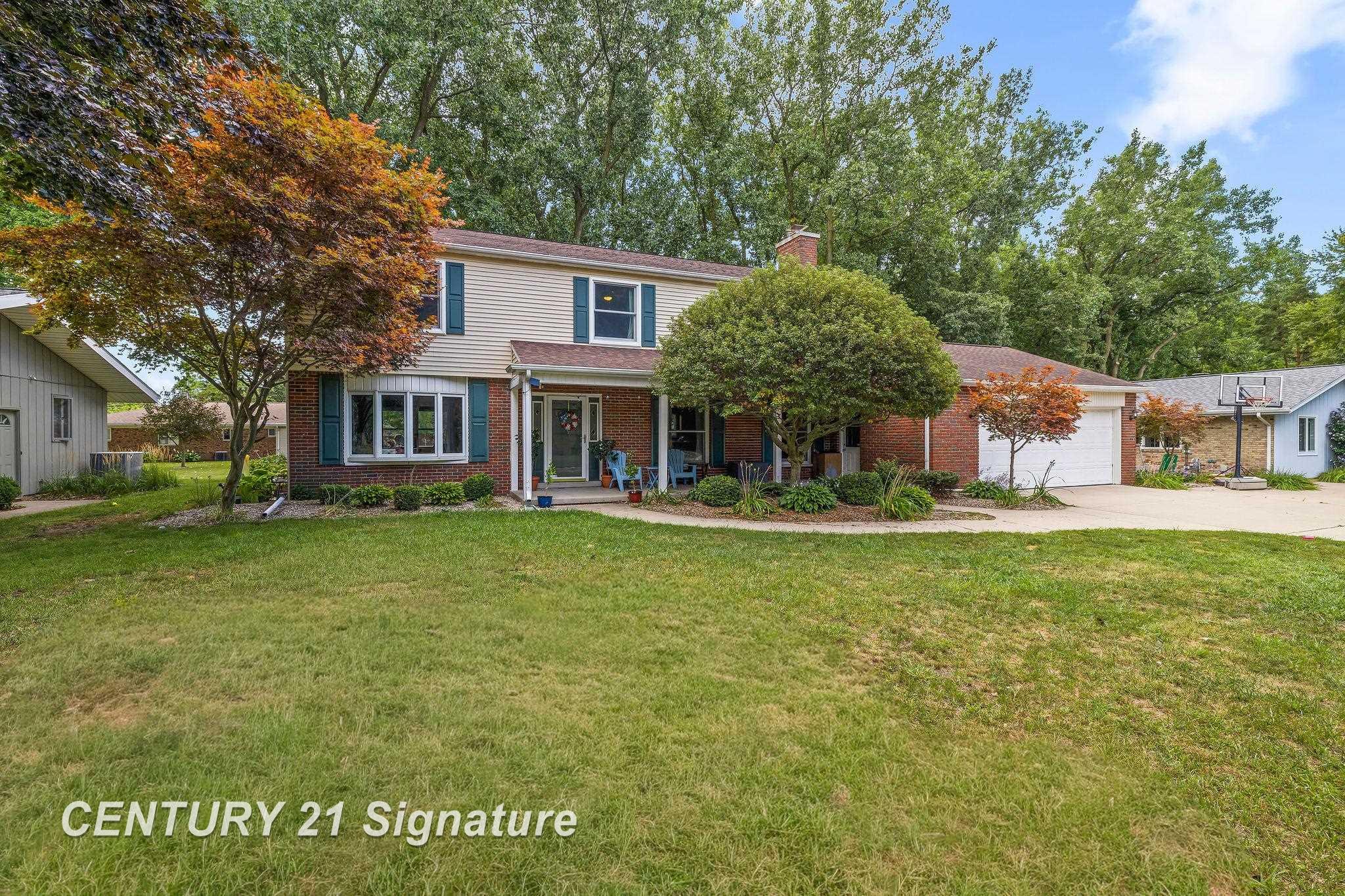 2870 E Nottingham Drive, Saginaw MI 48603 photo 1